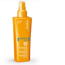 DEFENCE SUN LATTE SPRAY 15 PROTEZIONE MEDIA - pharmaluna