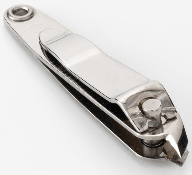 TAGLIA PELLE ARTICOLO 18B - pharmaluna