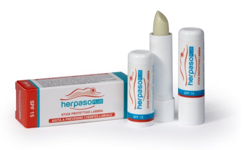HERPASO PLUS SPF15 STICK PROTETTIVO LABBRA - pharmaluna